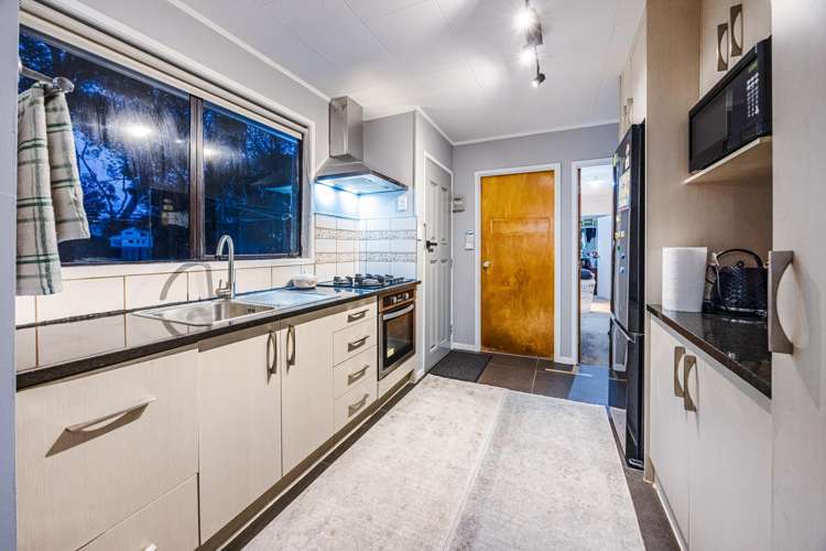 82 Alabaster Drive Papatoetoe_13