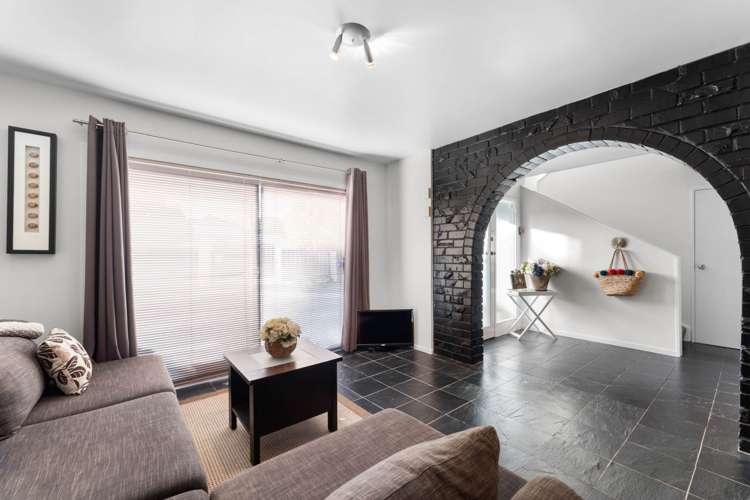 63 Kirby Street Glendene_22