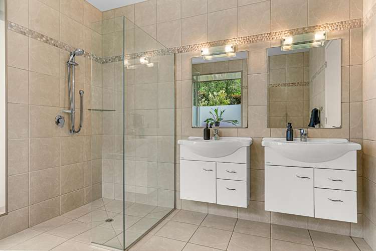 68 Matarau Road Matarau_13