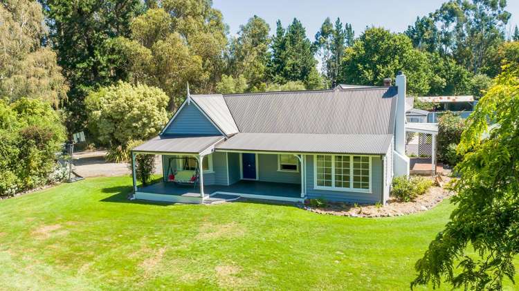 177 Round Hill Road Loburn_21