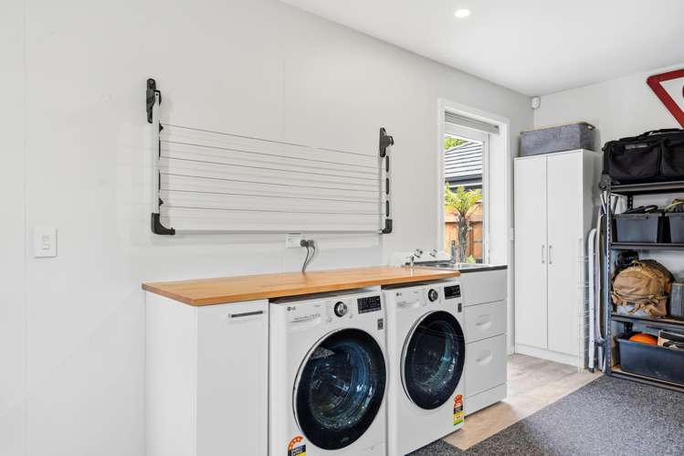 37 Pharazyn Street Feilding_18