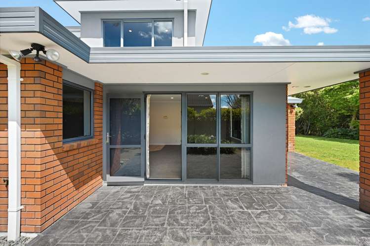 17 Montrose Crescent Huntington_12