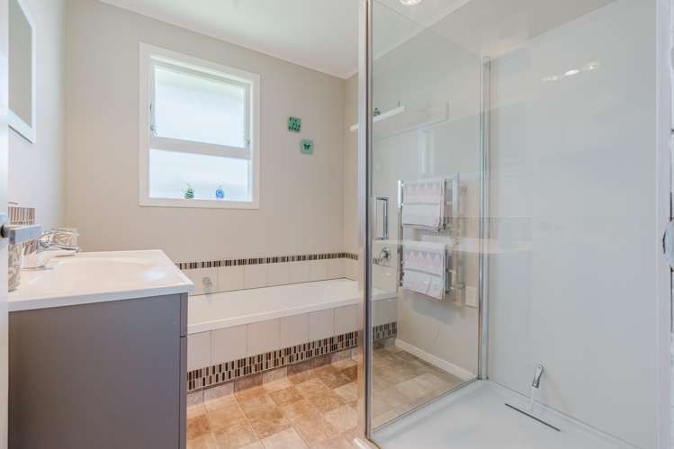 64 Herbert Road Queenwood_12