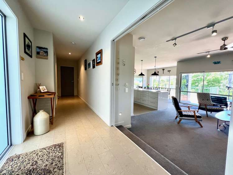 5c Sunshine Rise Raglan_9