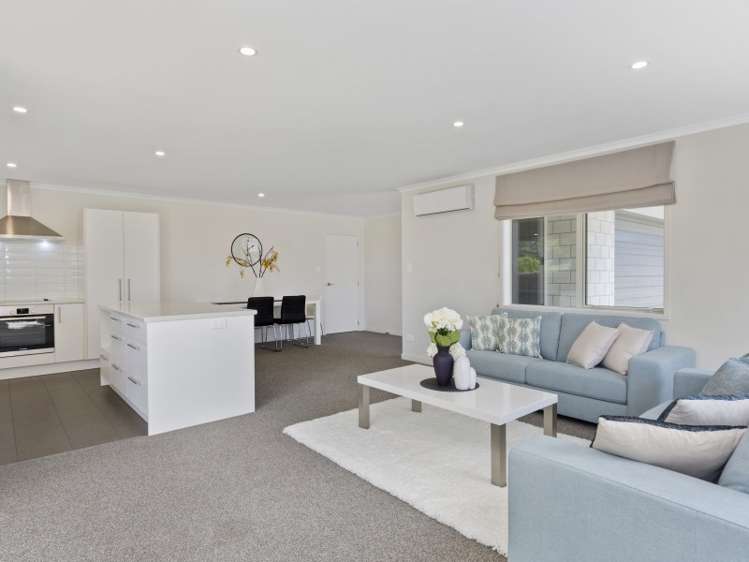 5 Calla Way Matua_6