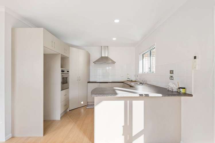 8 Carn Place Manurewa_6