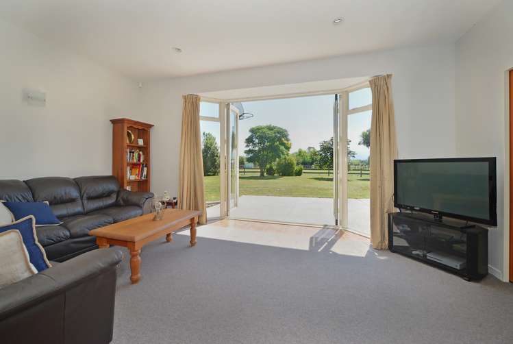 17 Southey Road Opaki_12