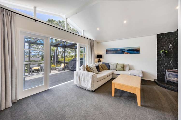 95 Royal Road Massey_7