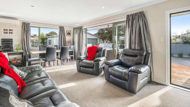 66 Frensham Crescent Woolston_4