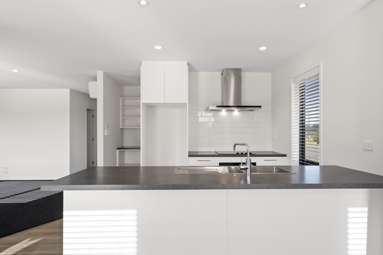 25 Sandhill Drive_3