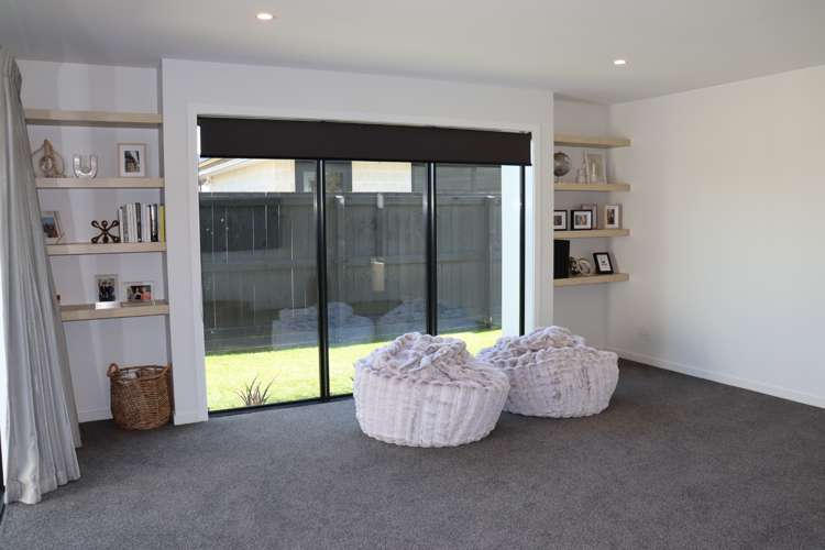 12 Jag Way Tinwald_14