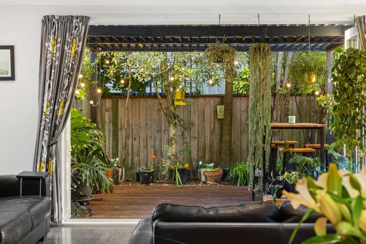 8A Chapman Road Te Atatu Peninsula_16