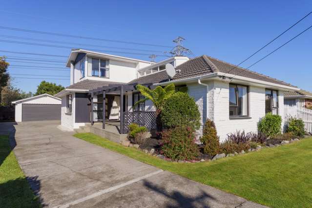 Everything About This Home is BIG!