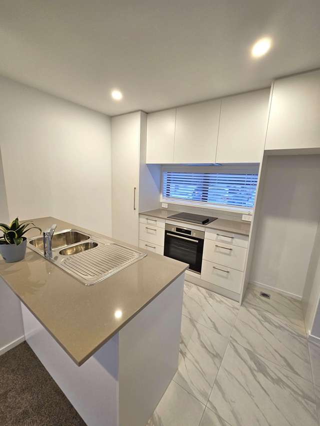 4/3 Fairdale Place Birkdale_2