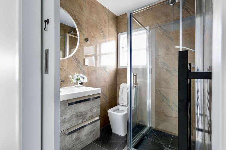 15 Lancaster Road Beach Haven_10