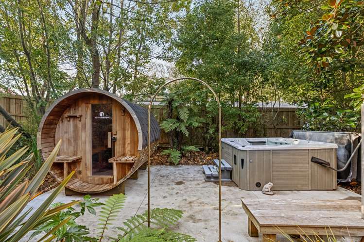 461 Johns Road Harewood_37