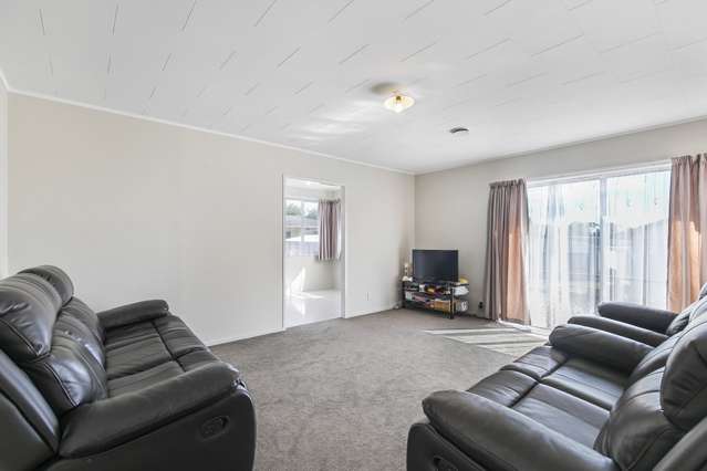 7 Almay Place Clover Park_2