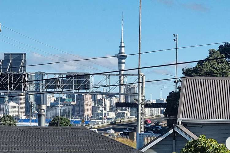 18 Sulphur Beach Road Northcote Point_10