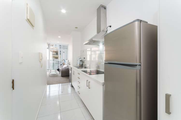 2b/18 Federal Street Auckland Central_13