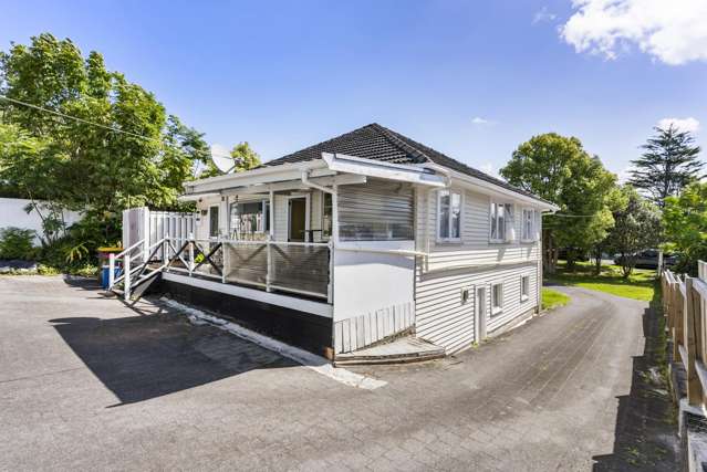 6 Arahoe Road New Lynn_4