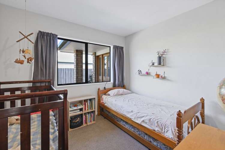 5 Somerset Place Woodend_13