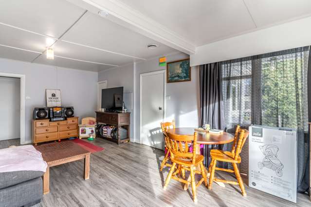 15 Queen Street Winton_1