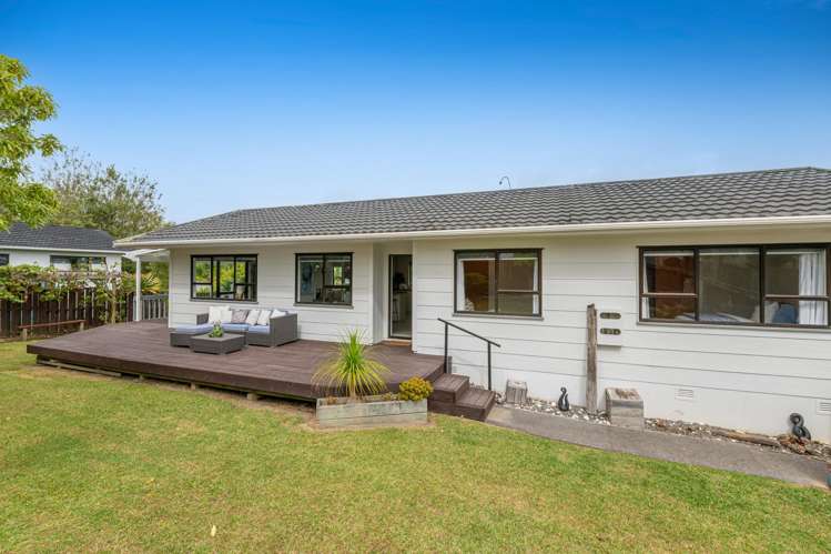 15A Tetrarch Place Totara Vale_19