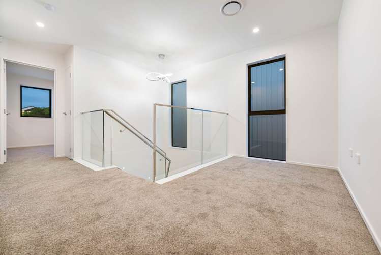 17 Sagitta Drive Flat Bush_8