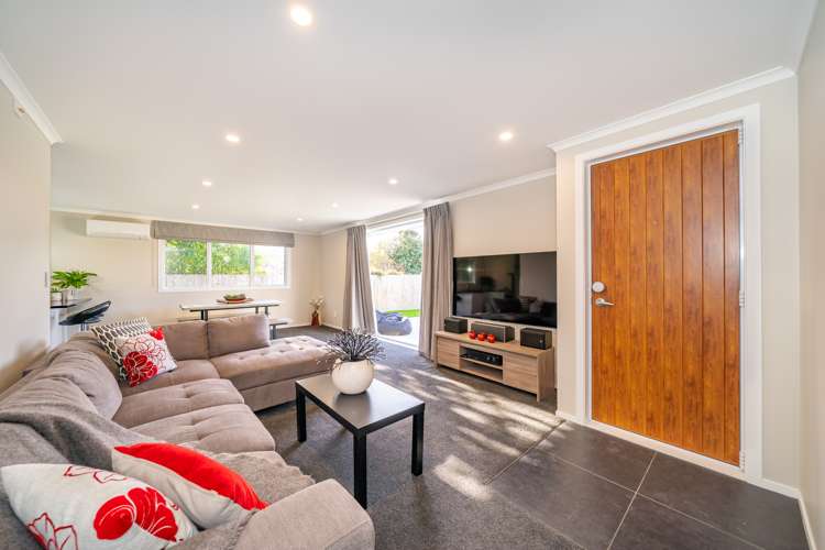 16 Poulson Grove Trentham_7