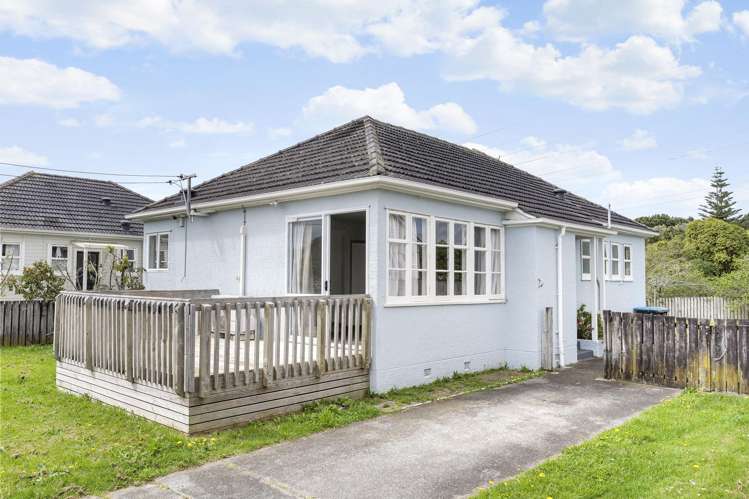 12 Miranda Street Avondale_13