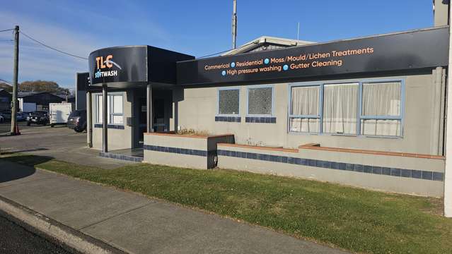 Havelock North workshop or Trade Retail for Lease