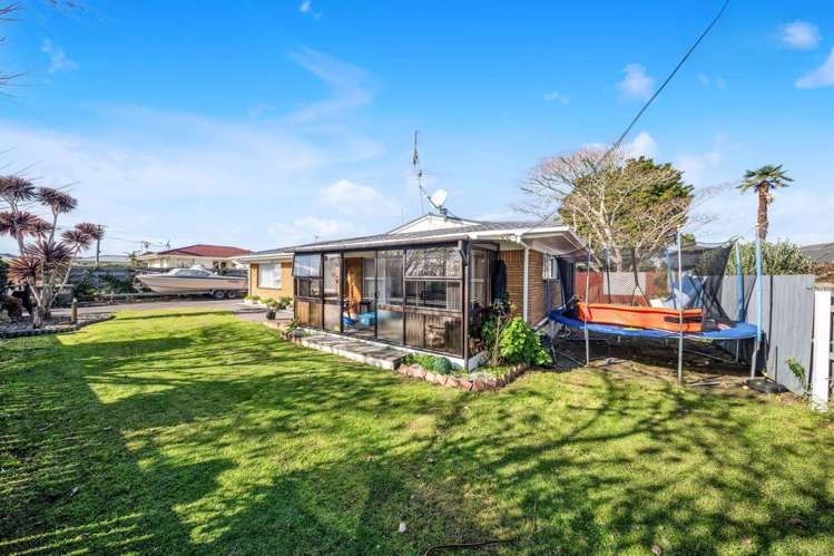 2A Edmund Hillary Avenue Papakura_8