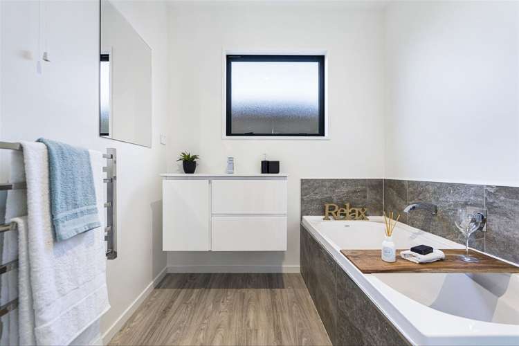 4/9 Raupo Street Bromley_15