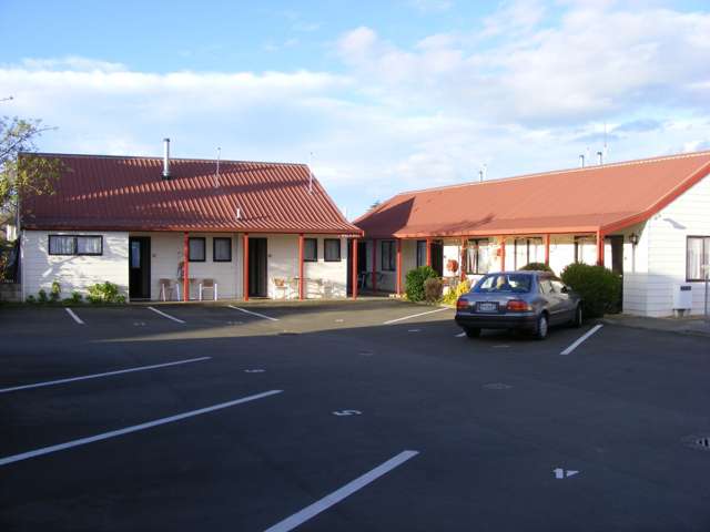 404 Avenue Road West Hastings Central_4