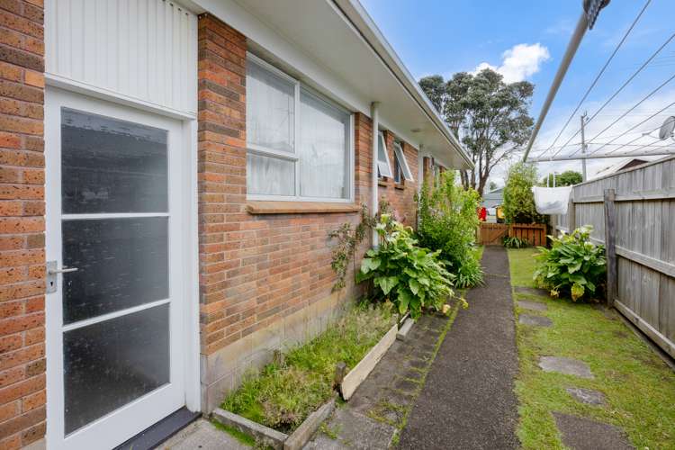 1/17 Doment Crescent Orewa_16