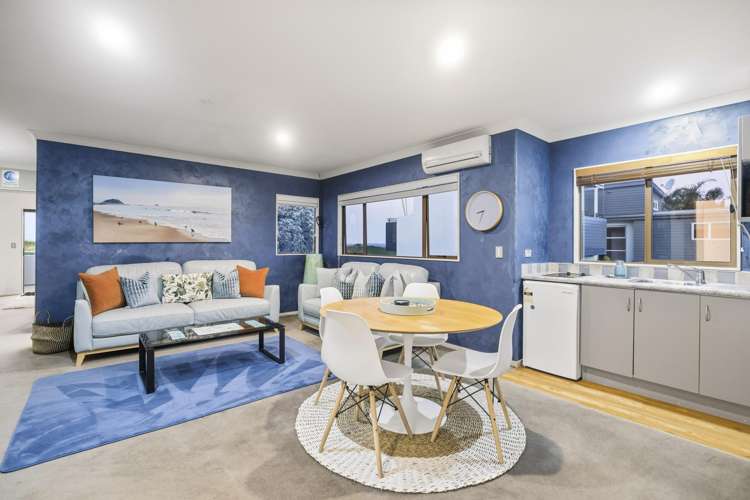 30 Mauritius Key Papamoa_27