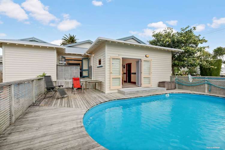 103 Onewa Road Northcote_15