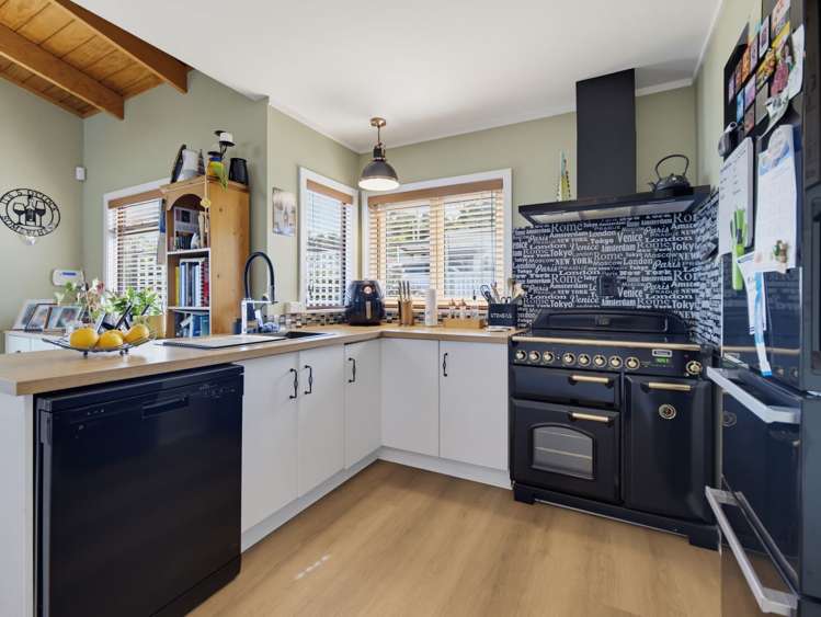 206 Mount Sea Road Thames_14