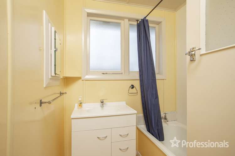 8 Fox Street Featherston_14