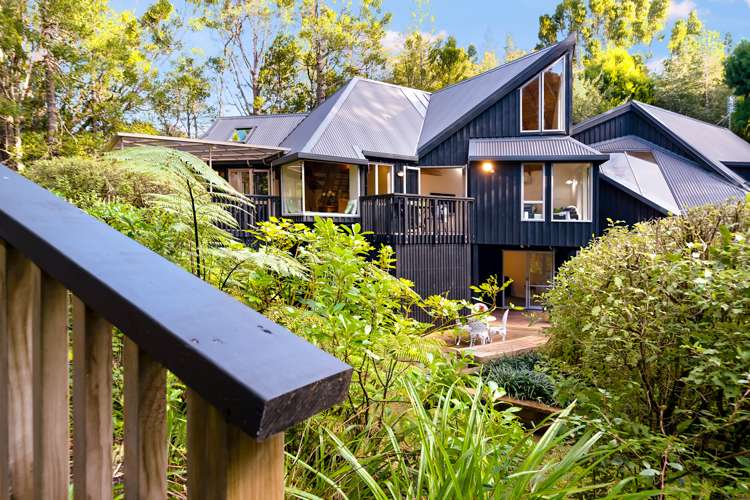 19 Fawcett Road Laingholm_27