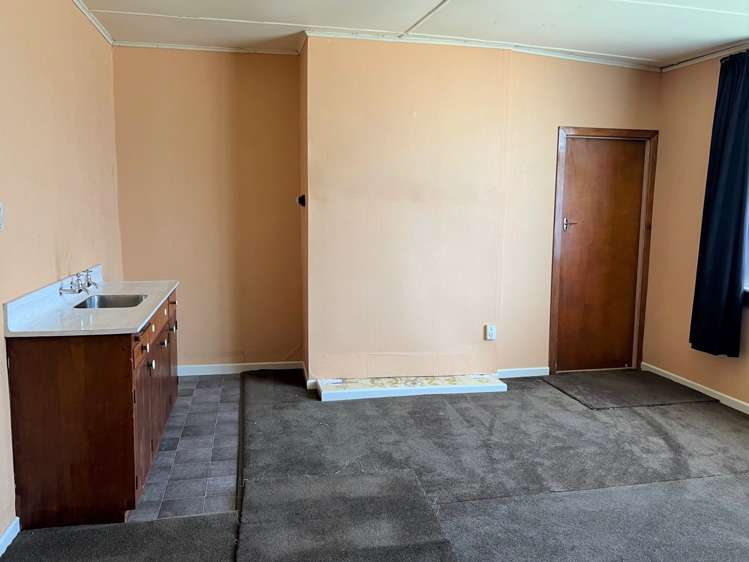 47 Nelson Quay Cobden_7