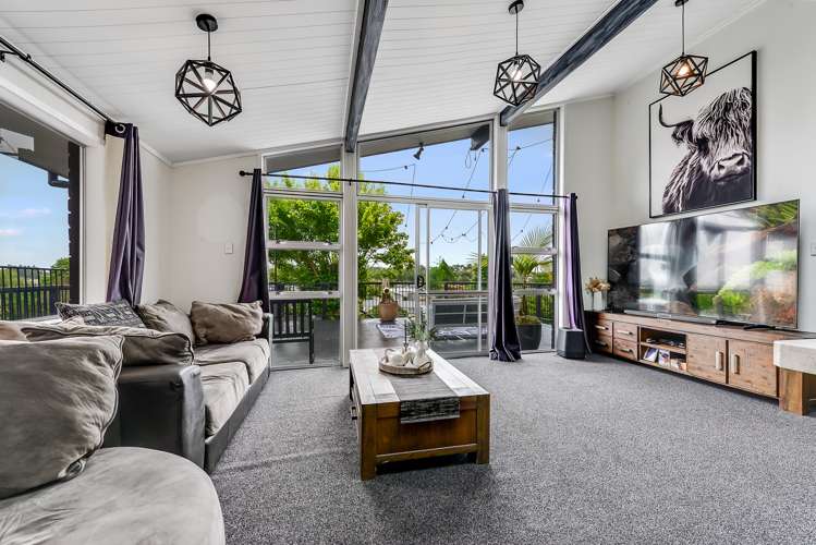 11 Caernarvon Street Dinsdale_23