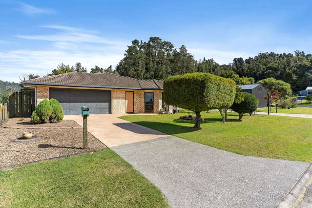 105 Avalon Place Whangamata_4