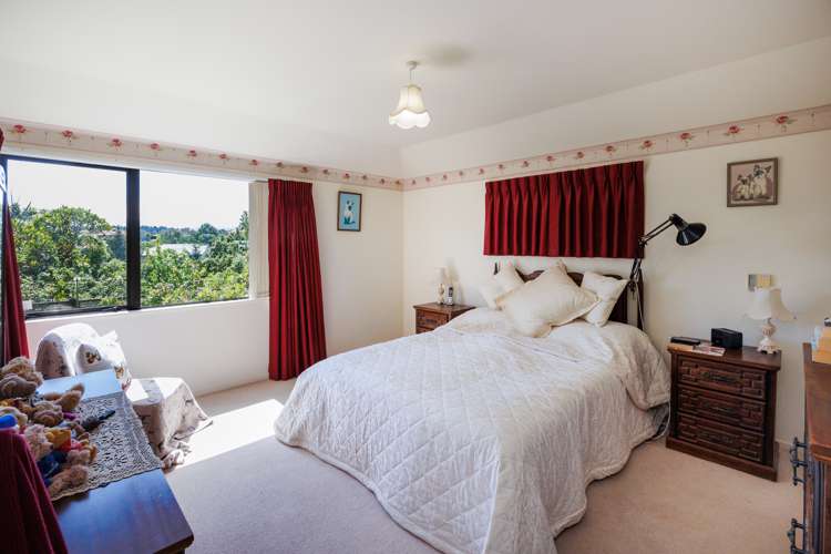 7 Jasmine Place Fitzherbert_13