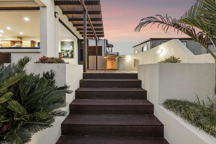 145 Oceanview Road Mt Maunganui_29