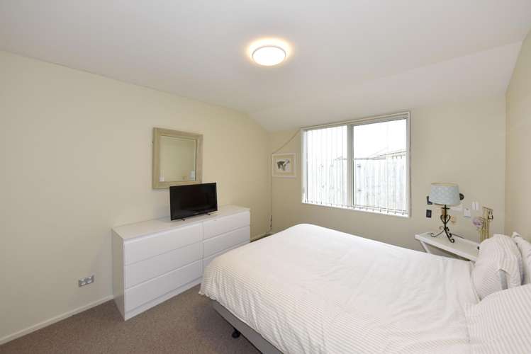 4 Reeds Road Darfield_11