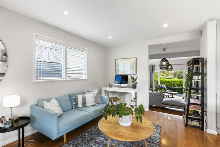 12 Ripon Crescent Meadowbank_9