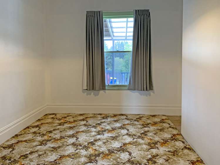 240 Clyde Street Balclutha_9