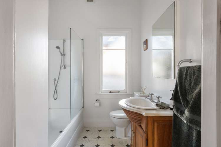 33 Owairaka Avenue Mount Albert_25