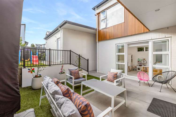 13 Frances Bryers Road Hobsonville_5